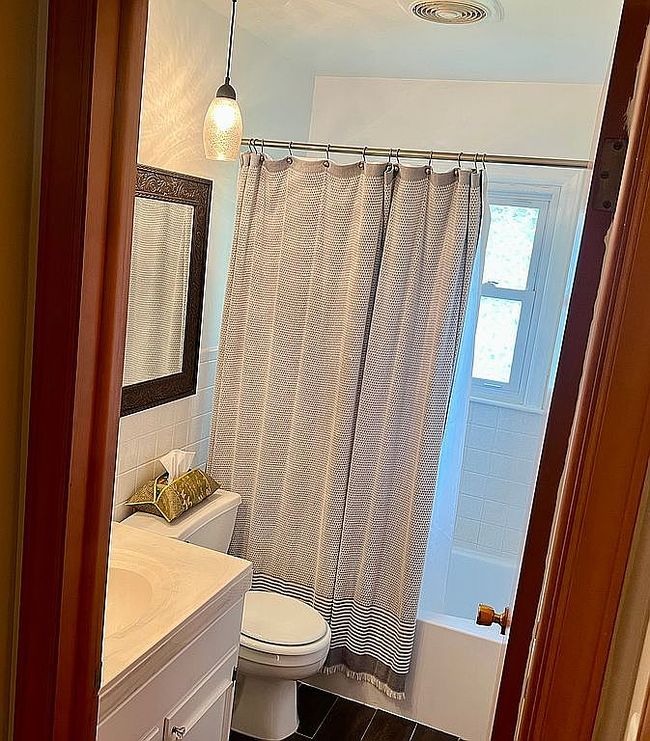 Image of 1139 Sherman St