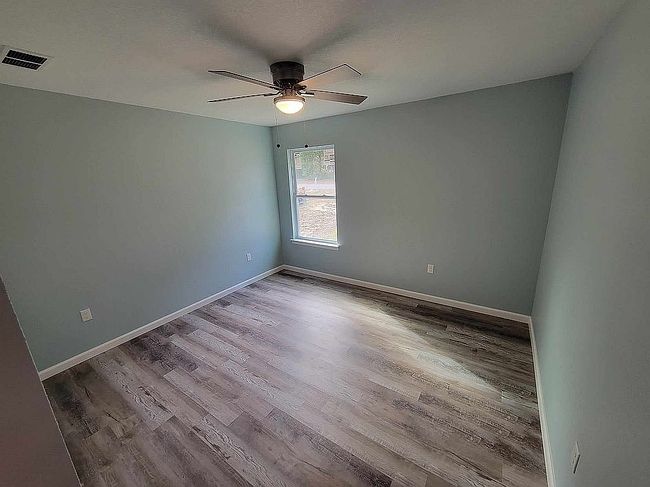 Photo of 749 Amos St, Crestview, FL