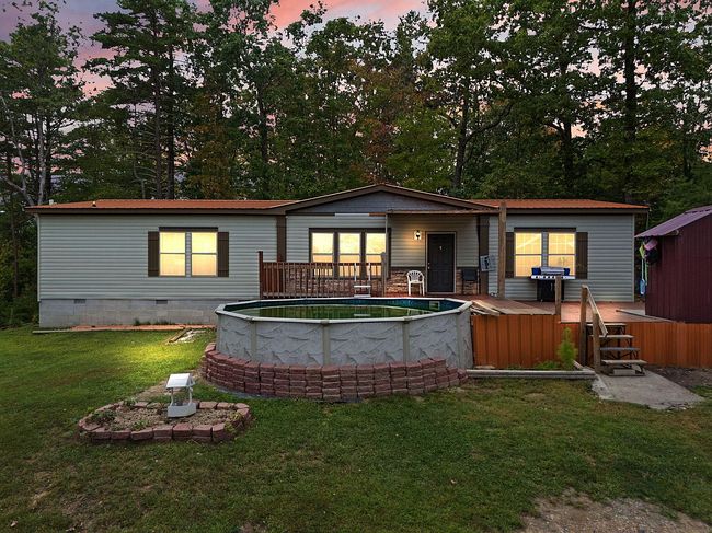 Image of 90 Damy Ln