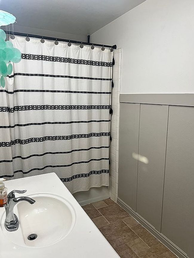 Photo of 968 N 2250 W, Vernal, UT
