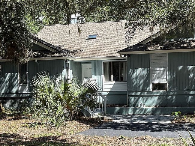 Additional photo 2 of property located at 260 Doral Open