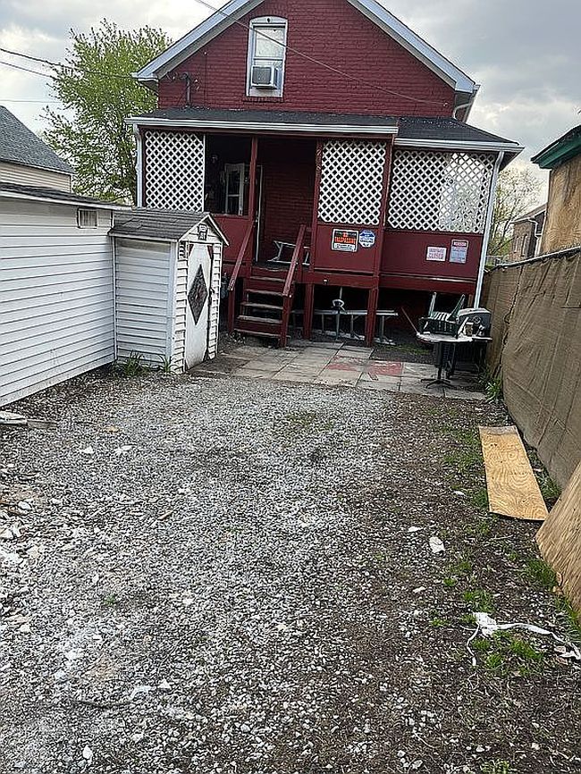 Image of 2386 Connecticut St