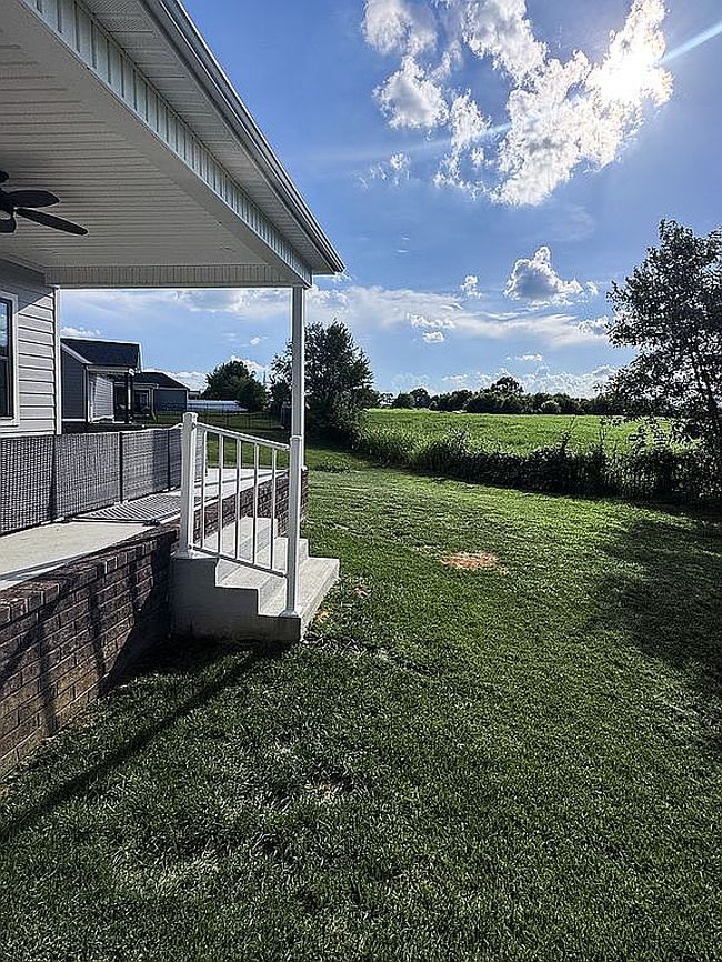 Photo of 578 Denver Cir, Bowling Green, KY