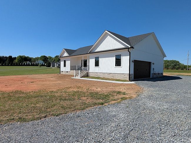 Image of 16695 Five Point Rd