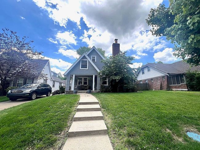 Image of 125 E 70th St