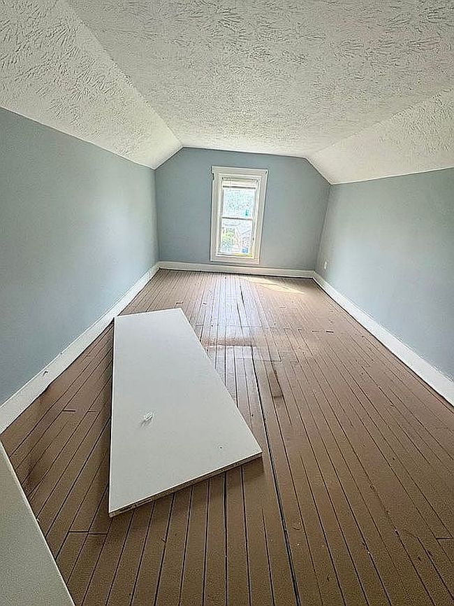 Photo of 109 Lloyd St, Glasgow, KY