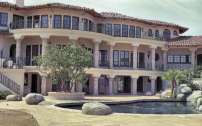 Image of 8203 West Dr