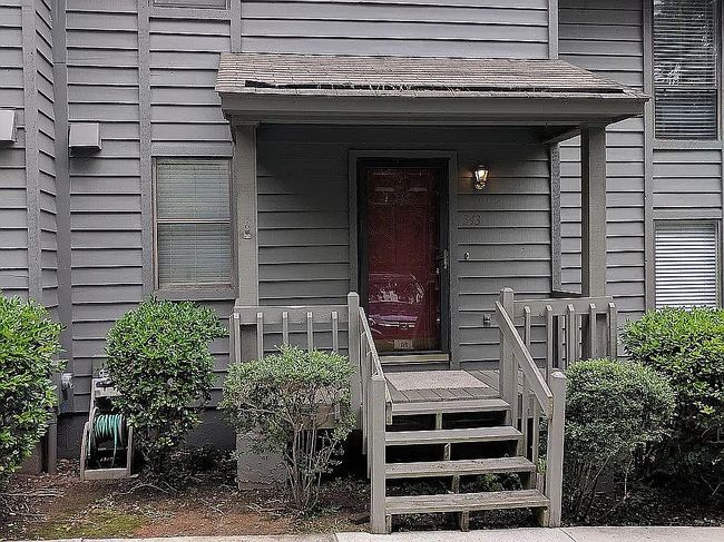 Photo of 343 Joshua Tree Dr, Martinez, GA