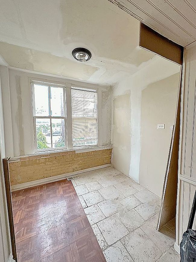 Image of 1337 E Patapsco Ave