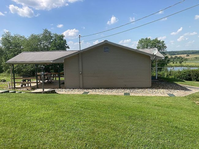 Photo of 145 Highlands View Ct, Acme, PA