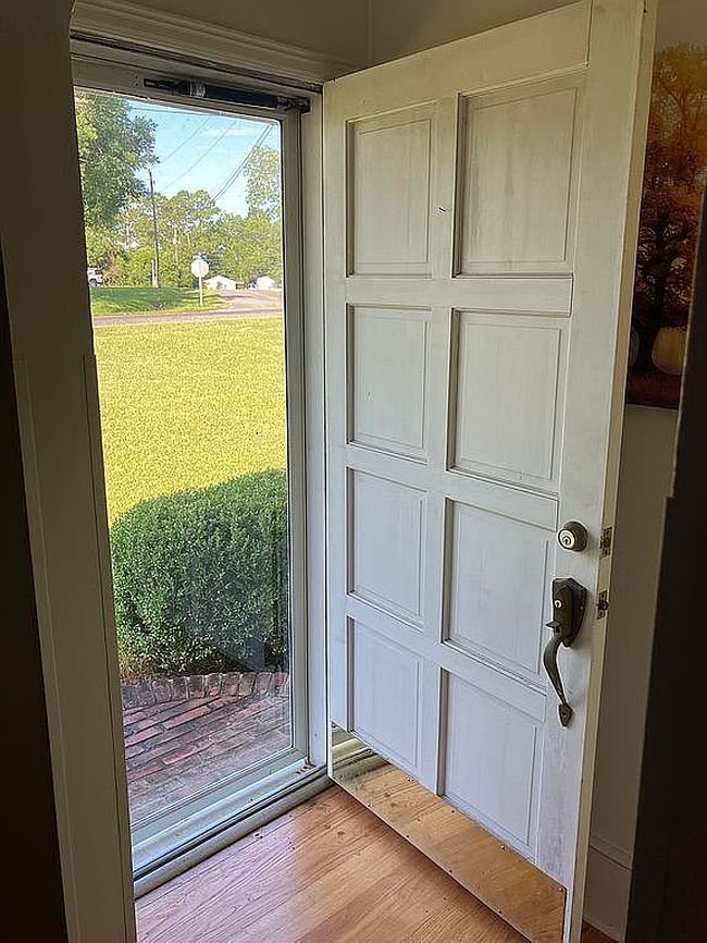 Photo of 245 Irwinville Ave E, Sycamore, GA