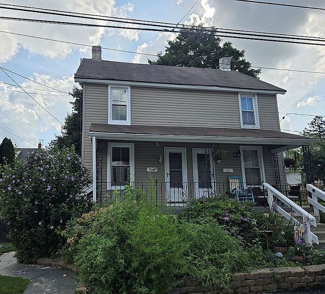 Photo of 136-136 Green St #138, Malvern, PA