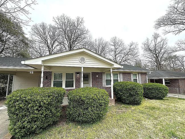 Photo of 3 Pembroke Ln, Taylors, SC