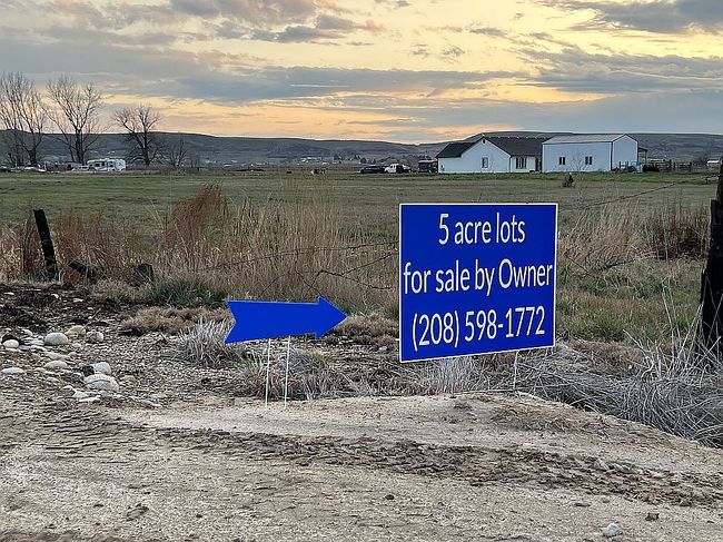 Photo of 9220 Mallard Ln, Emmett, ID
