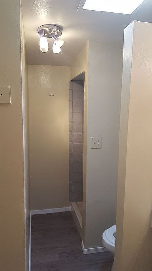 Preview of property located at 715 E Taylor St