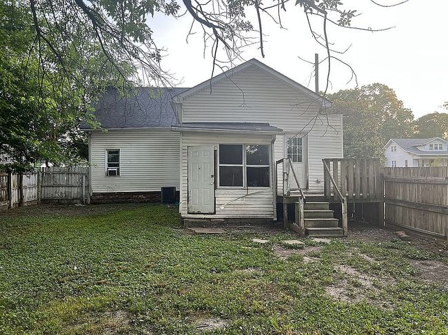 Photo of 740 Mechanic St, Jeffersonville, IN