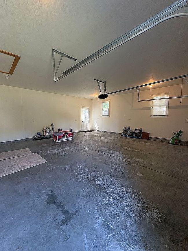 Photo of 325 Main St, Mc Farland, KS