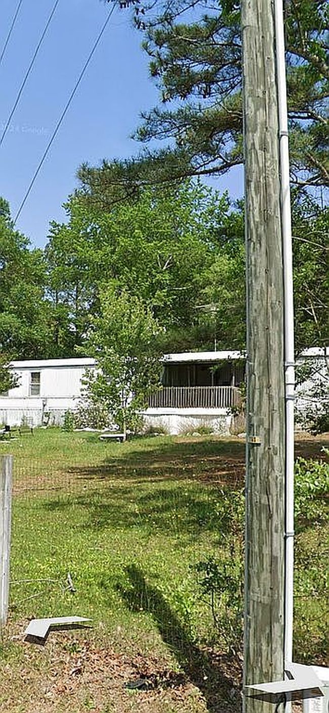 Photo of 126 Collins St, Hoffman, NC
