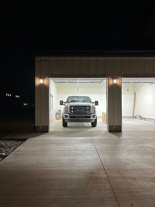 Additional photo 3 of property located at 357 N Bonnie Dr