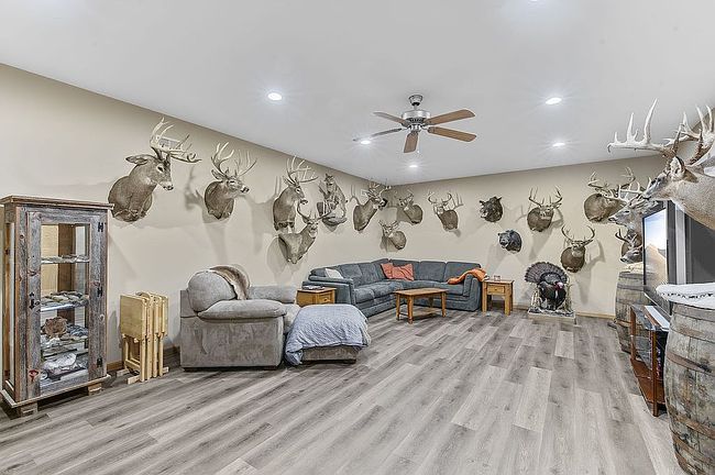 Photo of 207 Pheasant Run Ln, West Branch, IA