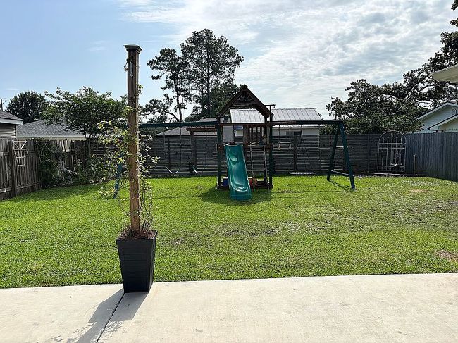 Image of 9013 Rensu Dr