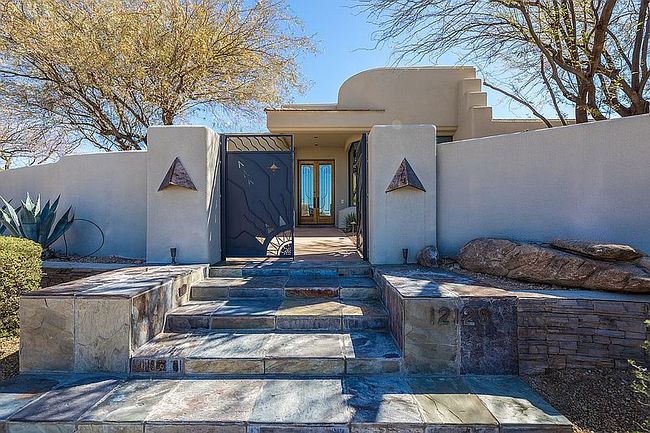 Additional photo 1 of property located at 12129 N 114th Way