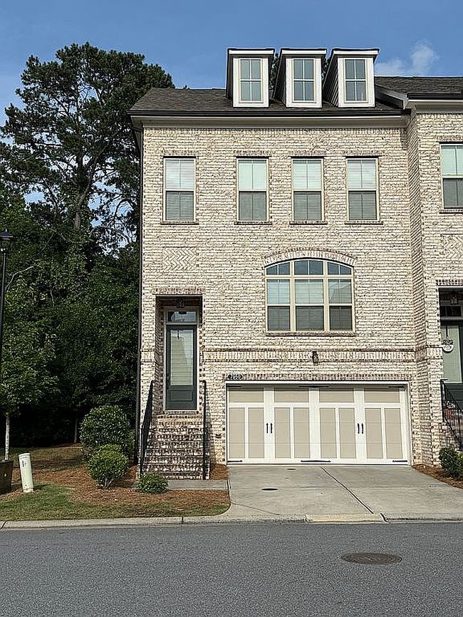 Photo of 7950 Laurel Crest Dr, Johns Creek, GA