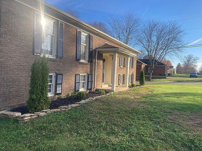 Image of 909 Miller Ave