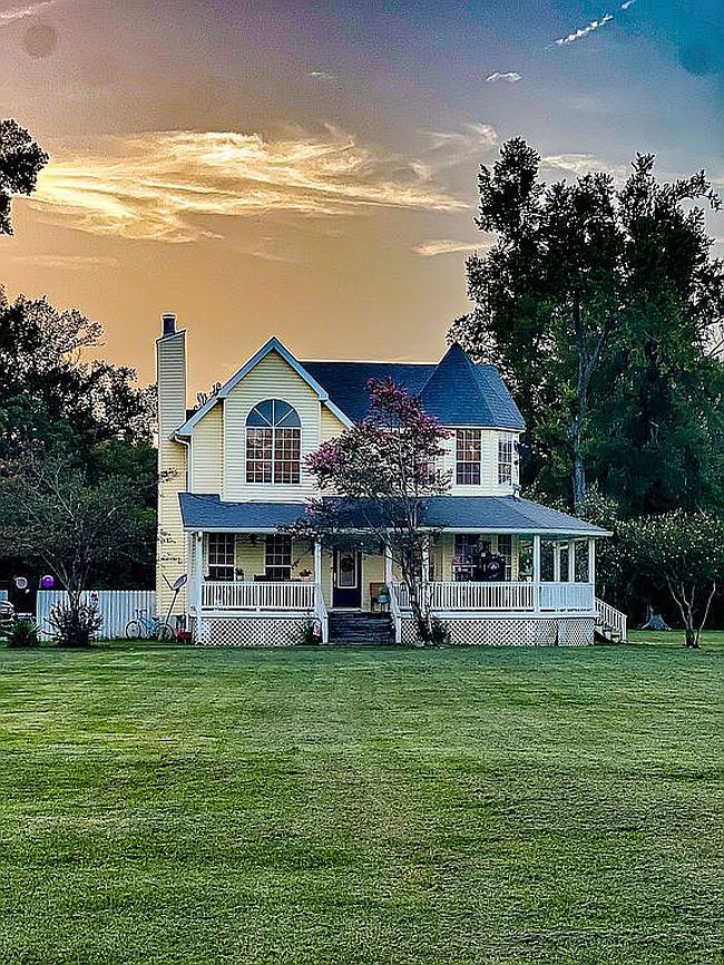 Image of 263 Airport Rd
