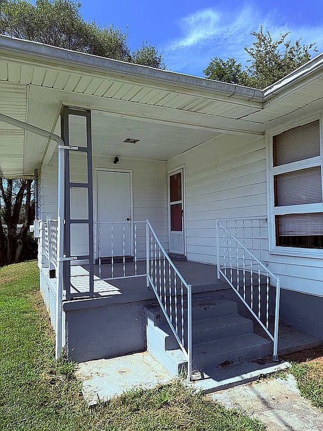 Additional photo 3 of property located at 38 Bartee St