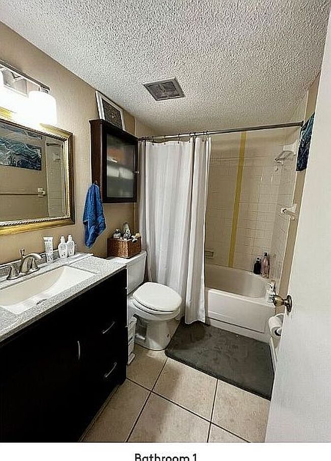 Photo of 4435 1st St Ne Unit 210, Saint Petersburg, FL