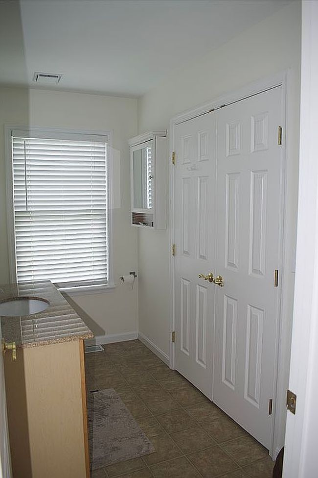 Photo of 703 Back Creek Ln, Middletown, DE