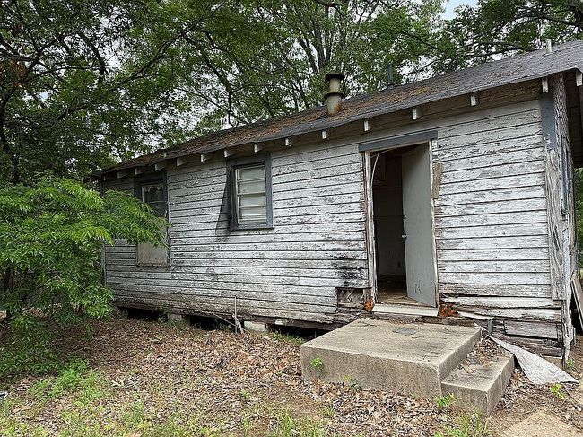 Image of 3321 Milton St