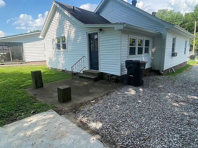Image of 502 S Seminary St