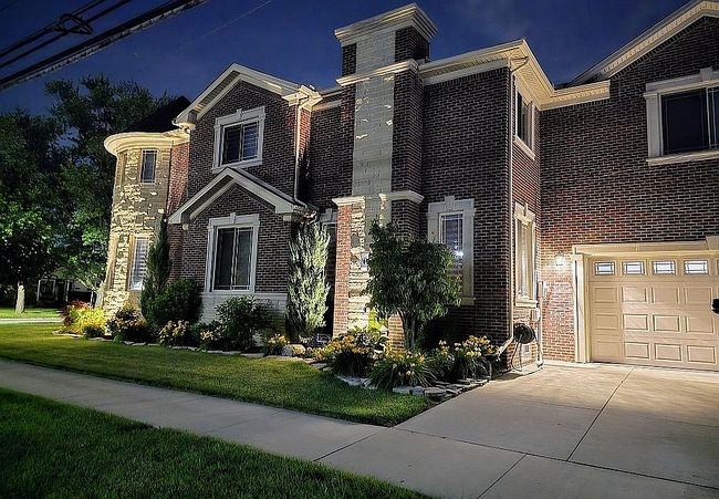 Photo of 6804 Centralia St #6804, Dearborn Heights, MI