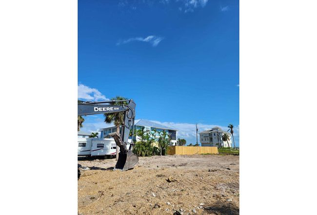 Image of 7910 Buccaneer Dr