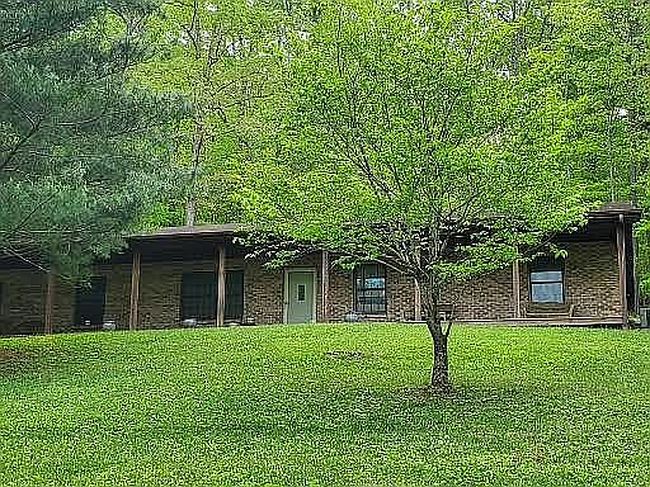 Image of 305 Halcomb Dr