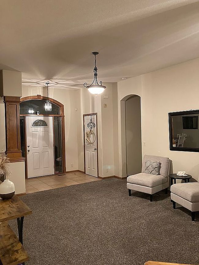 Additional photo of property located at 2946 N Wild Rose Ct