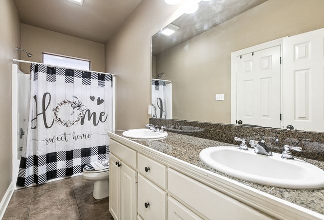 Photo of 12417 Dutchtown Villa Dr, Geismar, LA