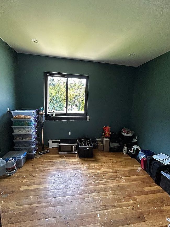 Photo of 184 Beech St, Islip, NY