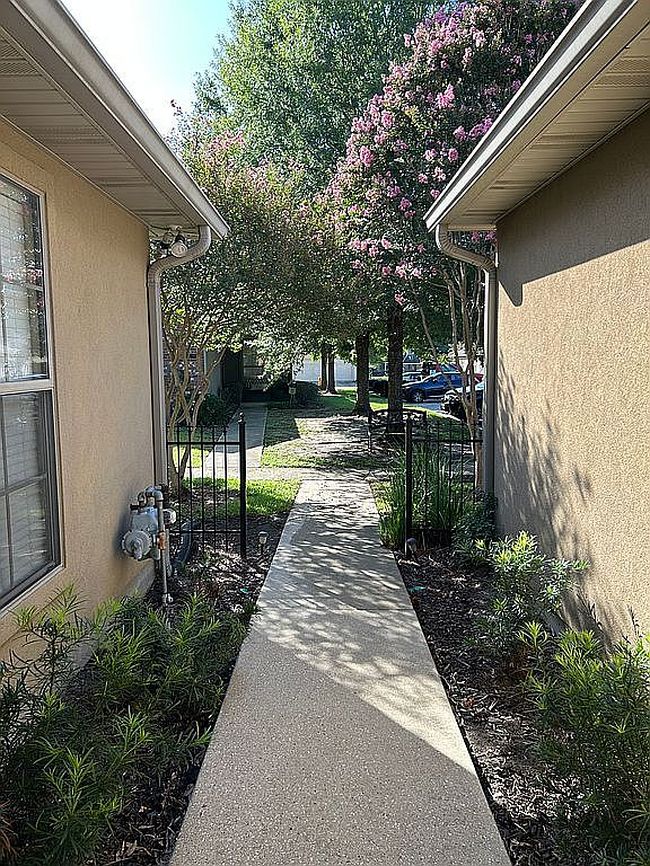 Photo of 4990 Jamestown Ave Unit 43, Baton Rouge, LA
