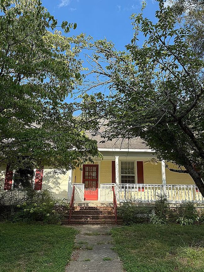 Photo of 11 Young St