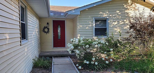 Preview of property located at 2005 Barberry Cir