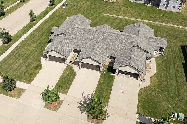 Additional photo 2 of property located at 3107 Riviera Ct Sw Unit B