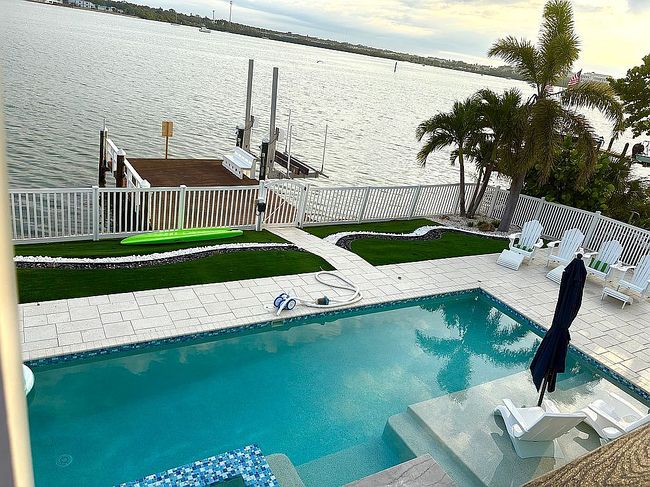 Image of 804 Bay Point Dr