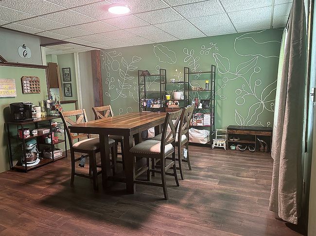 Additional photo 1 of property located at 86 High St