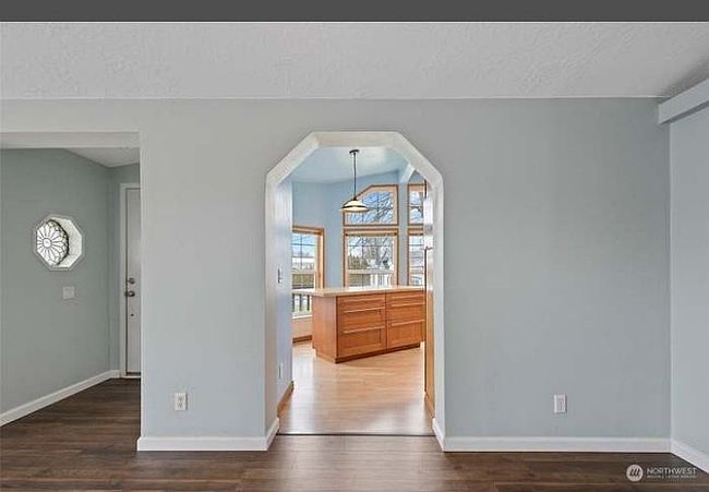 Photo of 17329 Slow Ln, Mount Vernon, WA