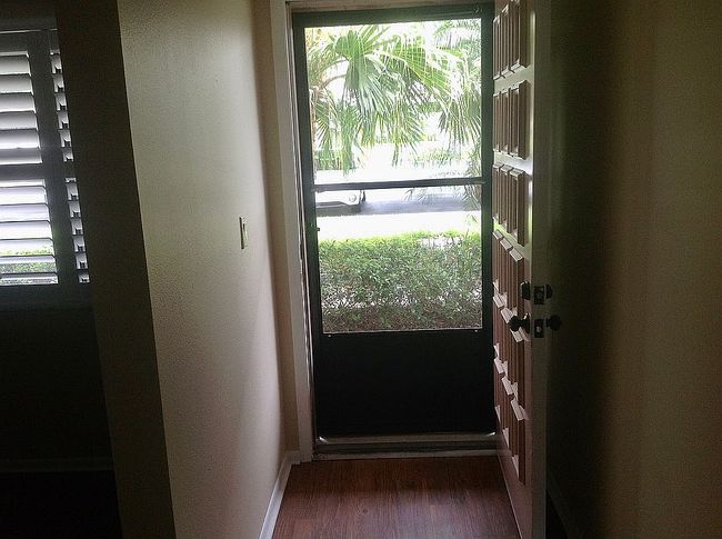 Image of 111 Lakeview Pl #5