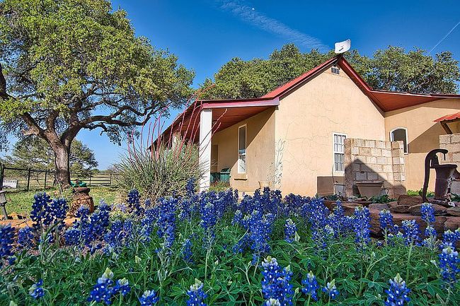 Photo of 247 Cow Trail Rd, Mason, TX