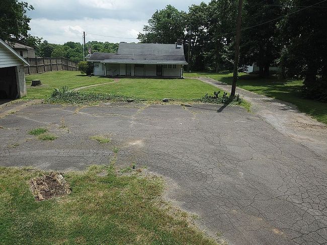 Photo of 4432 Brush Hill Rd, Nashville, TN